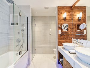 Junior Suite Inland View
