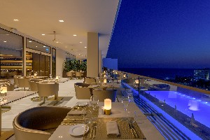 Ezra Fine Dinning