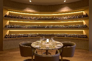Ezra Fine Dinning