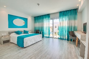 Family Room Inland View