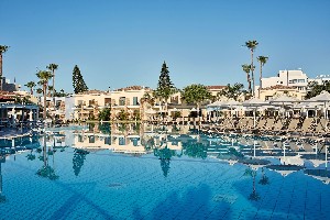 Hotel s bazénem