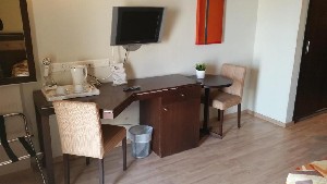 Hotel LIVADHIOTIS CITY HOTEL wakacje