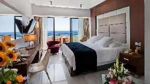 Hotel AMATHUS BEACH LIMASSOL wakacje
