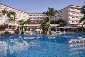 Hotel s bazénem