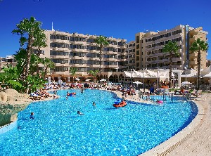 Hotel s bazénem 