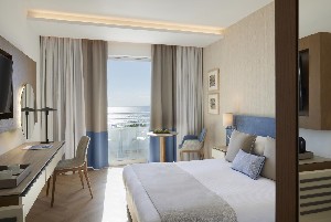 Hotel MEDITERRANEAN BEACH wakacje
