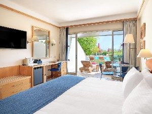 Hotel ST. RAPHAEL wakacje
