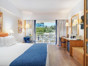 Hotel ST. RAPHAEL wakacje