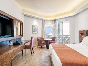 Hotel ST. RAPHAEL wakacje