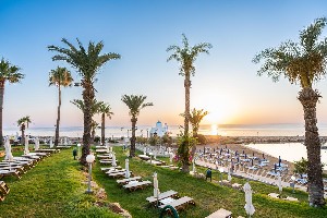 Hotel GOLDEN COAST wakacje