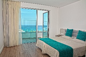 1 Bedroom Apt