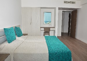 1 Bedroom Apt