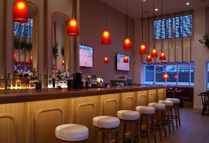 REEF SPORTS BAR