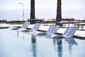 LEDGE LOUNGERS