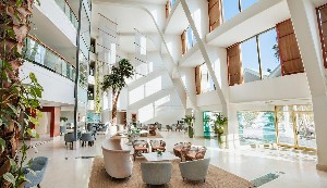 Hotel LOUIS IMPERIAL BEACH HOTEL wakacje