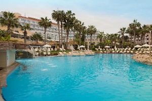 Hotel s bazénem 