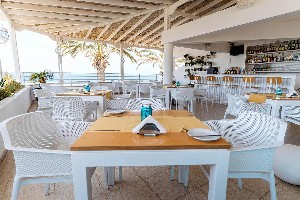 Hotel VRACHIA BEACH HOTEL & SUITES wakacje