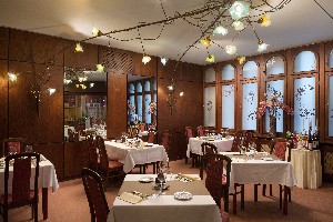 Hotel BENCZÚR wakacje