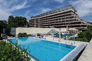 Hotel s bazénem