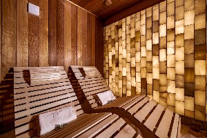 Hotel CARBONA THERMAL SPA wakacje