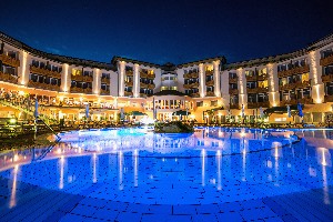 Hotel LOTUS THERME HOTEL & SPA wakacje