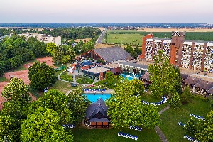 Hotel DANUBIUS HOTEL BÜK wakacje