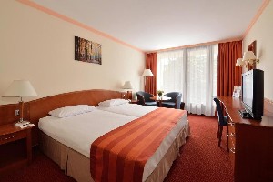 (Maďarsko, Západní Maďarsko, Sárvár) - ENSANA THERMAL SÁRVÁR HEALTH SPA HOTEL: Zkrácený pobyt s rozšířenou polopenzí 2 až 6 nocí