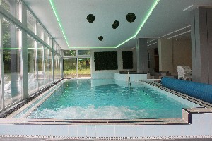 Hotel SZIESZTA wakacje