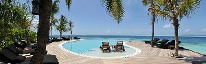 Hotel KOMANDOO ISLAND RESORT & SPA wakacje