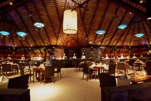 Hotel KOMANDOO ISLAND RESORT & SPA wakacje