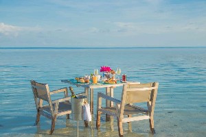 Hotel KOMANDOO ISLAND RESORT & SPA wakacje