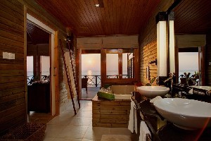 Hotel KOMANDOO ISLAND RESORT & SPA wakacje