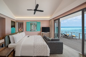 1 king bed + 1 sofa bed or 1 crib