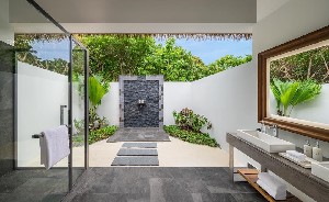 Hotel LE MERIDIEN MALDIVES RESORT & SPA wakacje