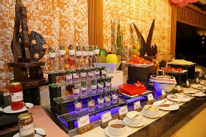 Hotel ERIYADOO MALDIVES wakacje