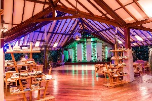 Hotel ADAARAN SELECT MEEDHUPPARU wakacje