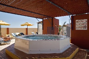 jacuzzi