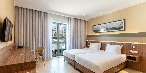Twin Guest Room