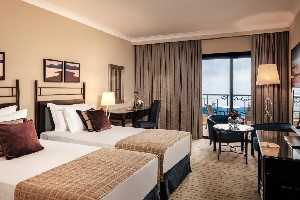 Hotel CORINTHIA ST. GEORGE'S BAY wakacje