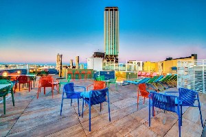 Hotel IKYK wakacje