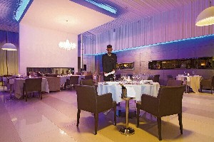 Restaurants&Bars