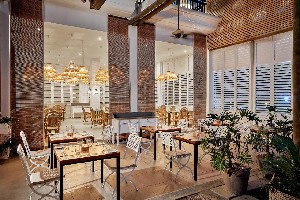 Hotel RAVENALA ATTITUDE wakacje