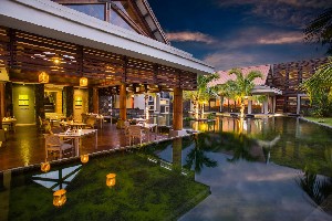 Hotel CRYSTALS BEACH RESORT BELLE MARE wakacje