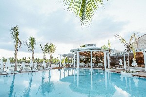 Hotel LUX GRAND GAUBE wakacje