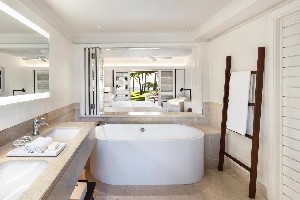 Hotel LUX LE MORNE wakacje