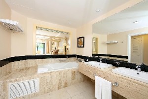 Hotel BAHIA PRINCIPE LUXURY AKUMAL wakacje