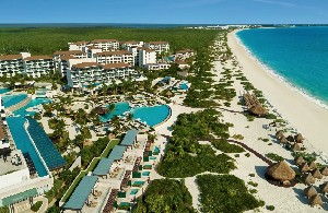 Hotel DREAMS PLAYA MUJERES GOLF & SPA RESORT wakacje