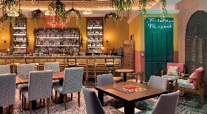 bar