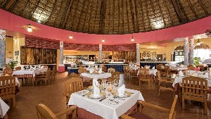 Restaurant/bars