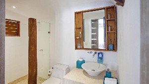 Ocean view łazienka